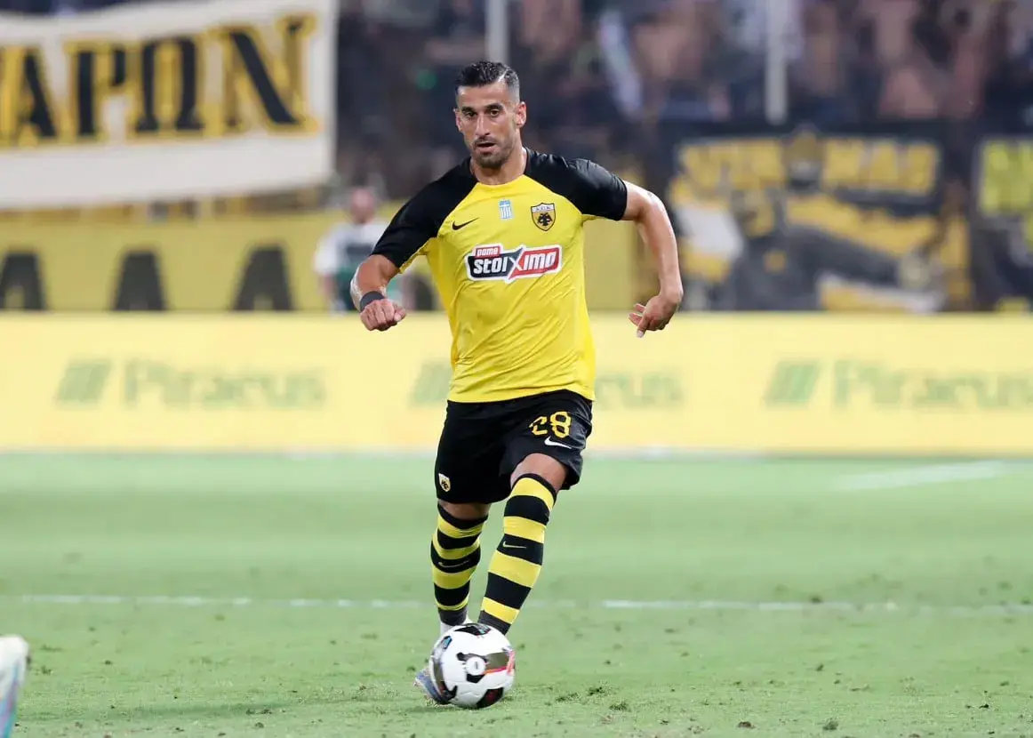 حاج‌صفی تماشاگر کامبک عجیب