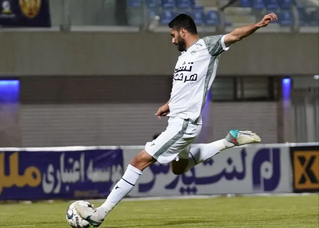 مصلح: امیدوارم بازهم کنار این هواداران باشم