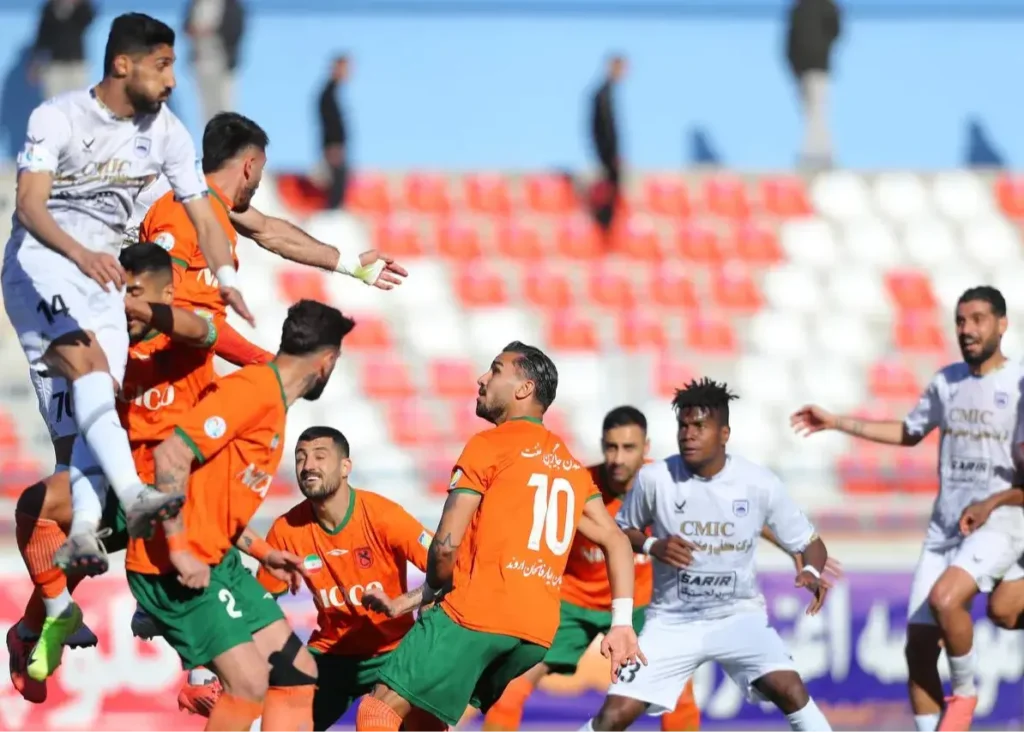 گزارش زنده: ملوان 0 – مس رفسنجان 0