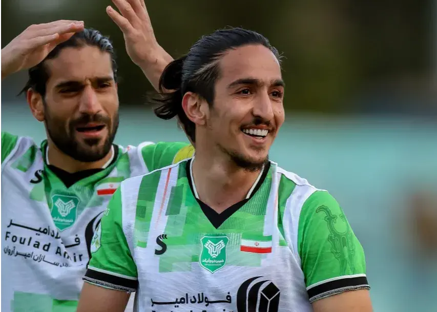 تایید محرومیت حسینی از هفته 22