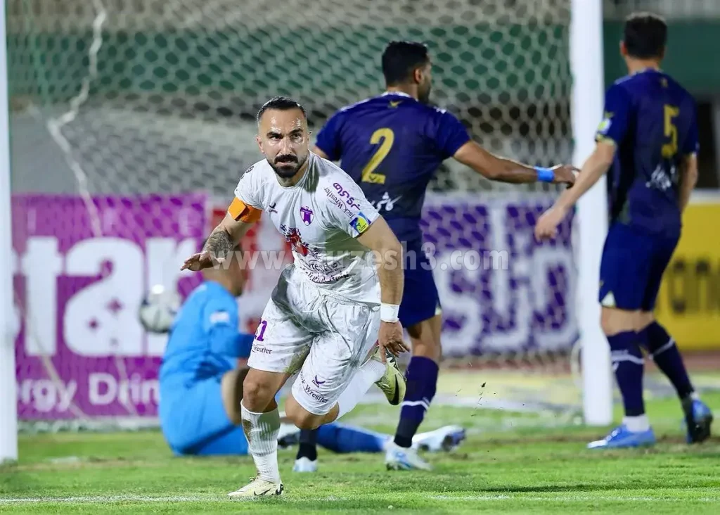 رقص شجاعیان با الگوبرداری از یک سبک ترند شده