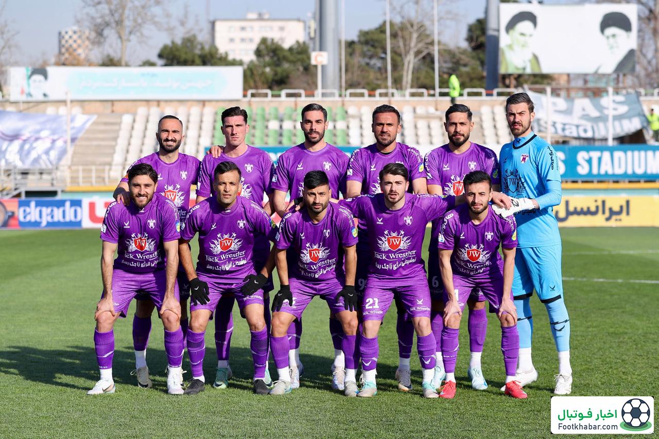 محک جدی بنفش ها برابر فولاد رده چهارمی