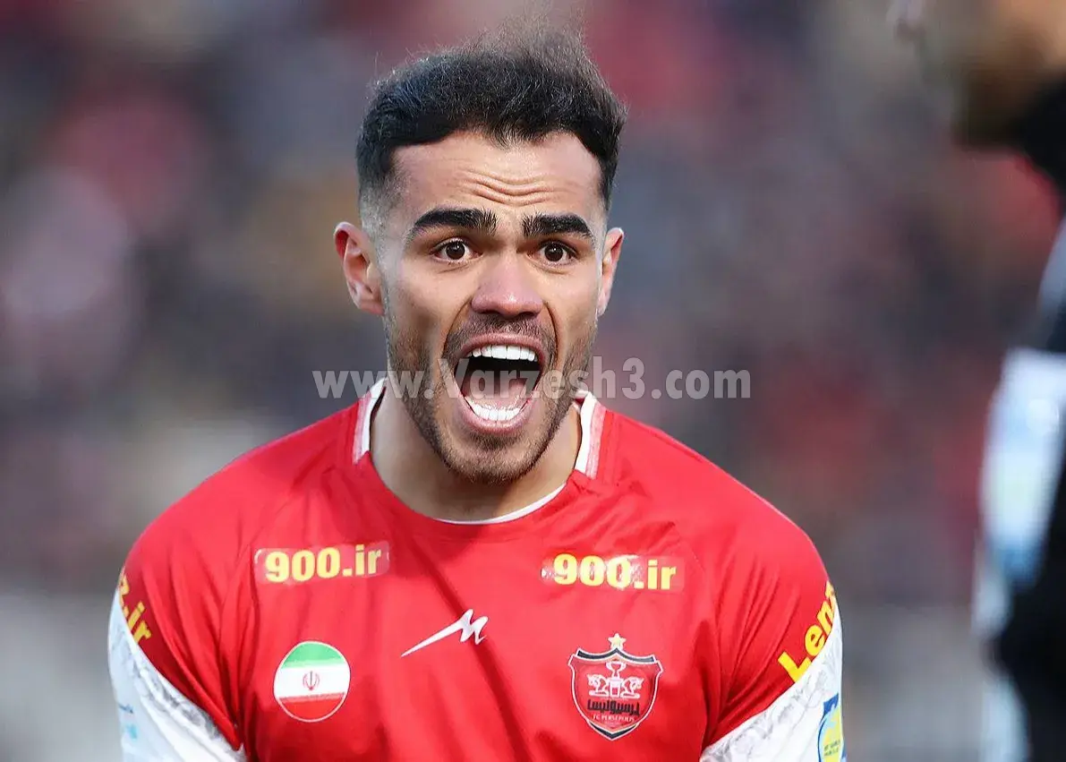 اصرار اورونوف: میخواهم برای پرسپولیس بازی کنم!