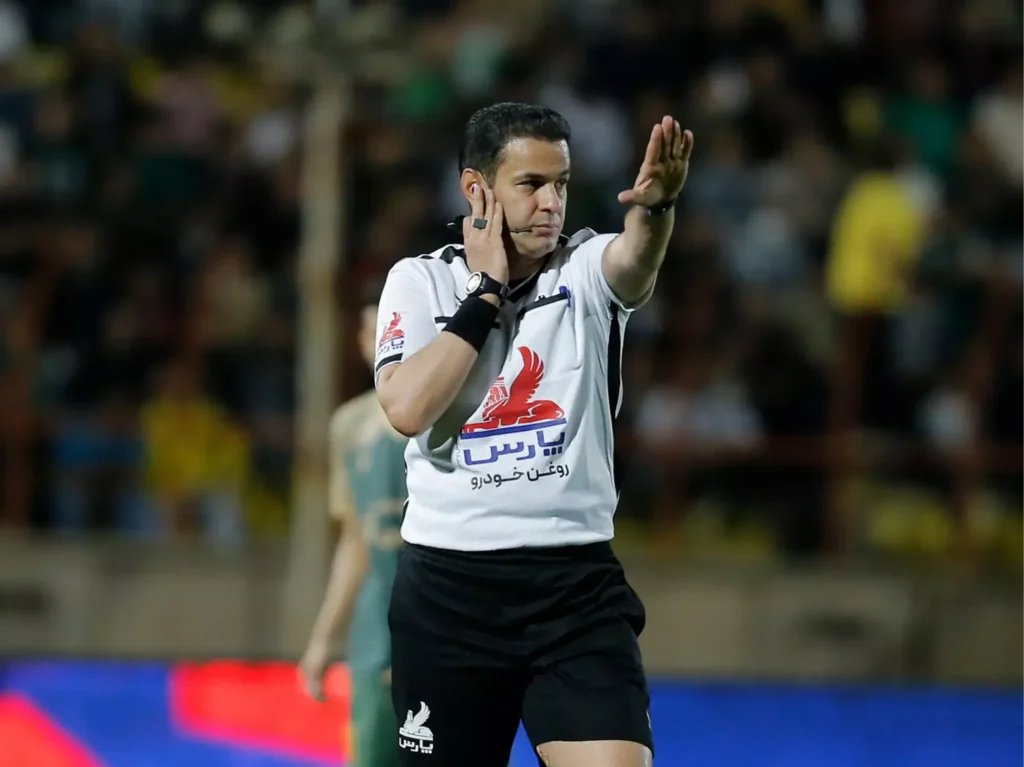 نقد کامل داوری شمس‌آذر – پرسپولیس