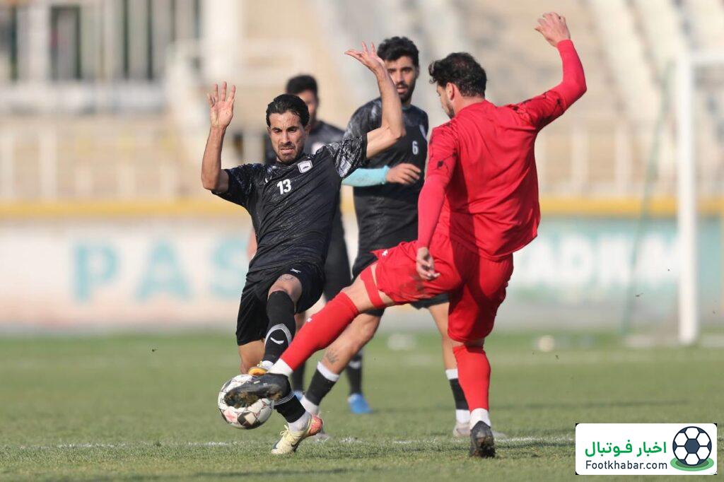 آغاز بلیت‌فروشی چادرملو – پرسپولیس با شرط خاص