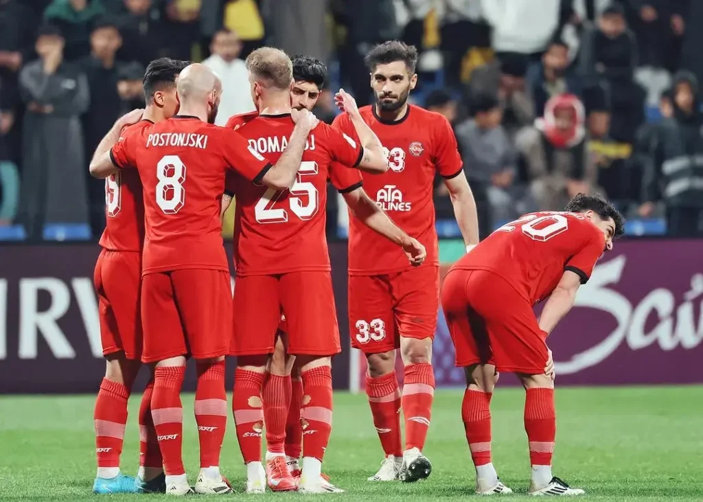 ۱۱ بازیکن تراکتور برای حفظ صدرنشینی