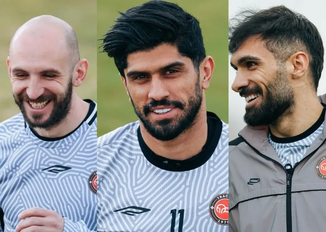 گالری تراکتور: تا صدرنشین‌اید بخندید!