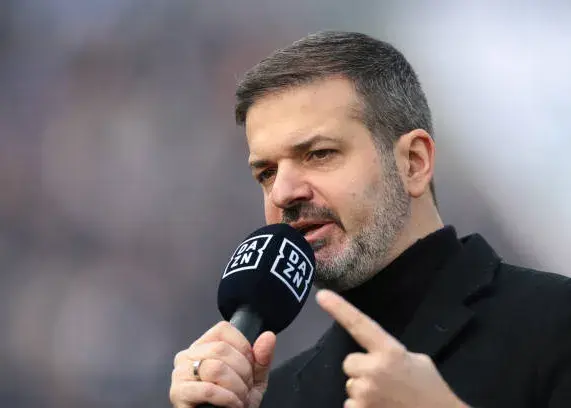 غیبت لوکاکو تاثیرگذار است/ استراماچونی: نبرد قهرمانی فقط بین دو تیم است