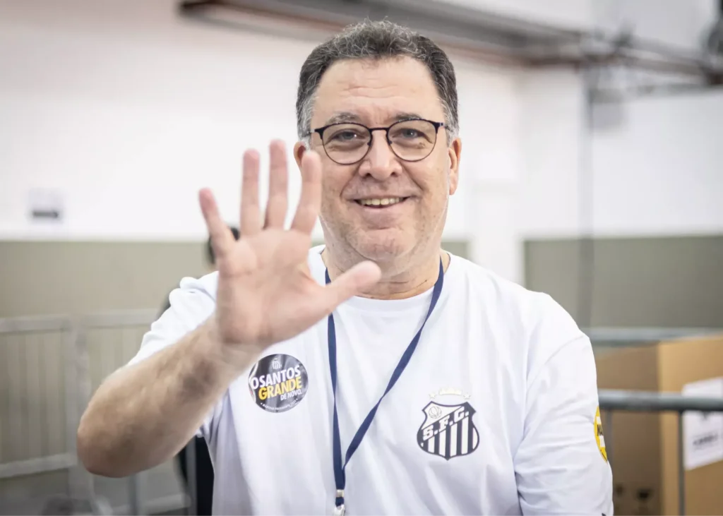 بارسا نه، نیمار تا پایان جام جهانی در سانتوس می‌ماند