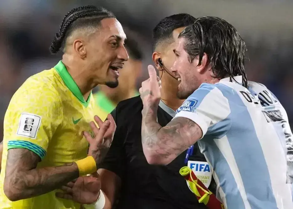 بدترین شب همه فوتبال رافینیا