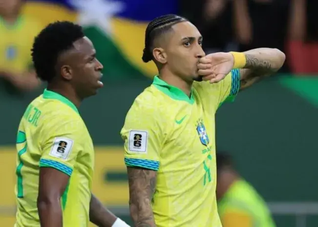 رافینیا: معلوم است که به توپ طلا فکر می‌کنم