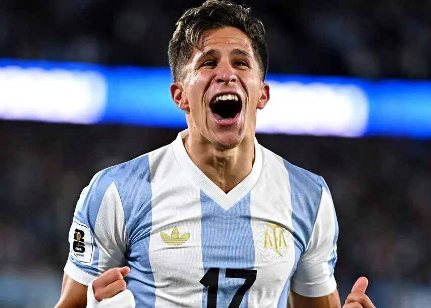 تاریخ‌سازی چولوی کوچک در سوپرکلاسیکو