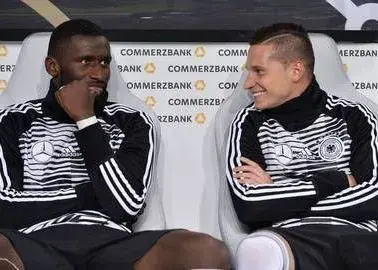 تمجید از رودیگر: هم روزه می‌گیرد هم عالی بازی می‌کند!