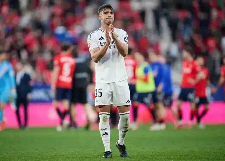 تمدید قرارداد با جواهر رئال: آسنسیو کهکشانی شد