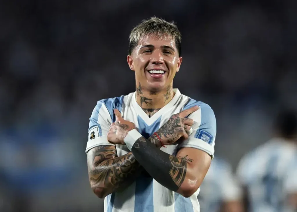 حرکت جالب گلزن‌ها: شادی به سبک لائوتارو! (عکس)