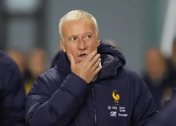 دیدیه دشان: زیدان دوست صمیمی من نیست!