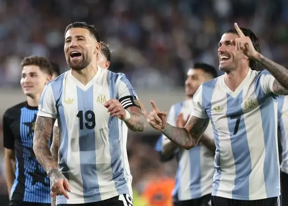 طعنه سنگین آرژانتینی‌ها: سکوت برای مرگ برزیل!