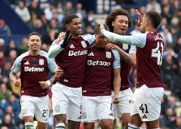 طلسم شکنی رشفورد: صعود استون‌ویلا به نیمه‌نهایی