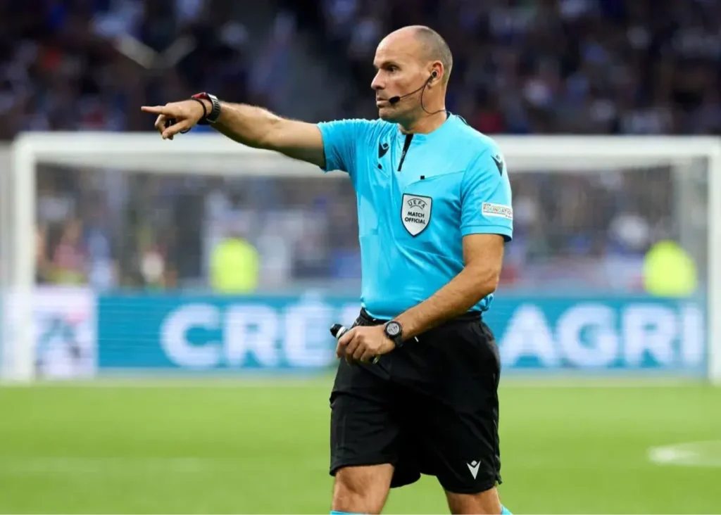 جای داور بودم اصلا به ال‌کلاسیکو فکر نمی‌کردم!