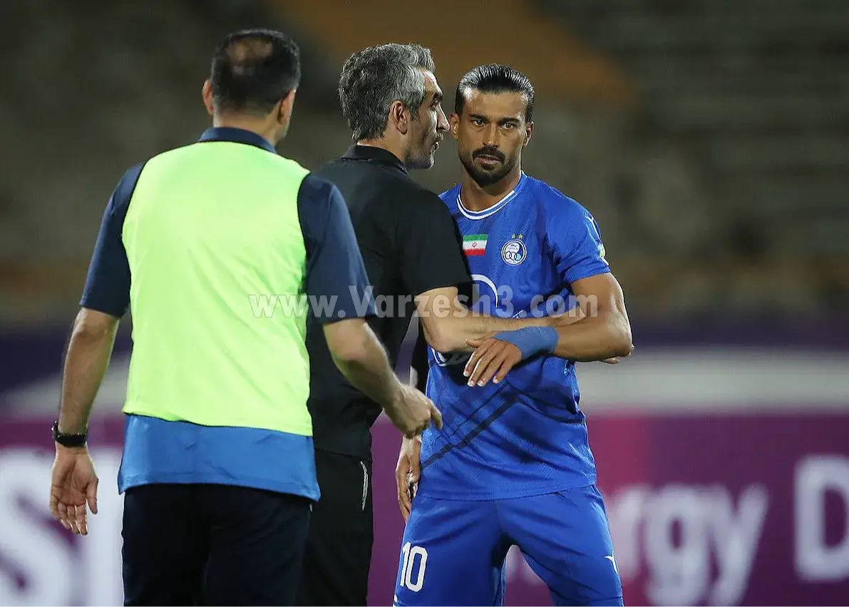 یک پرسپولیسی و سنگالی رقیب رامین رضاییان!