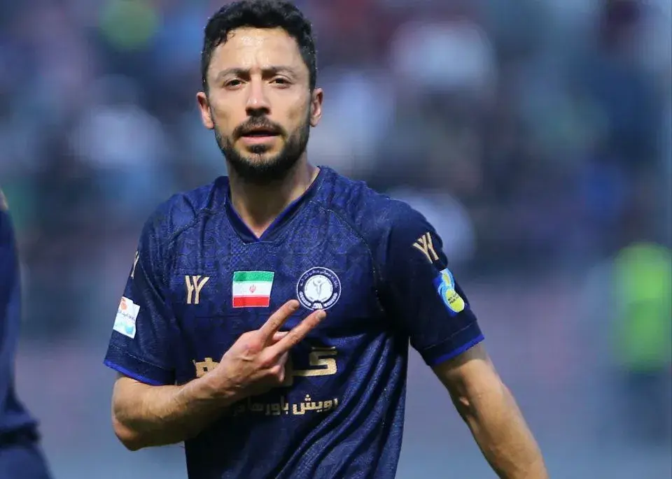 ستاره گل گهر به یاد روزهای خوب نساجی (عکس)