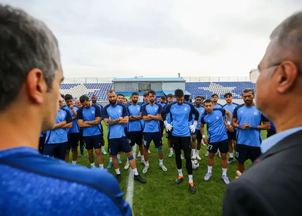 کلاس نود و دو آینده استقلال را تضمین نکرد