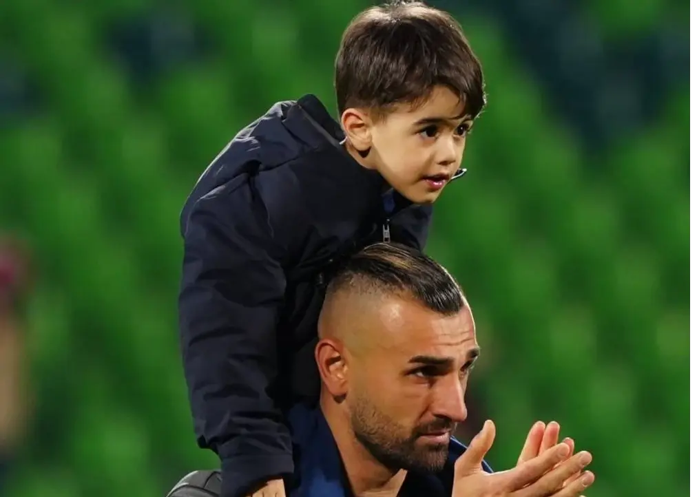 مهاجم پرسپولیس فرزندی در راه دارد