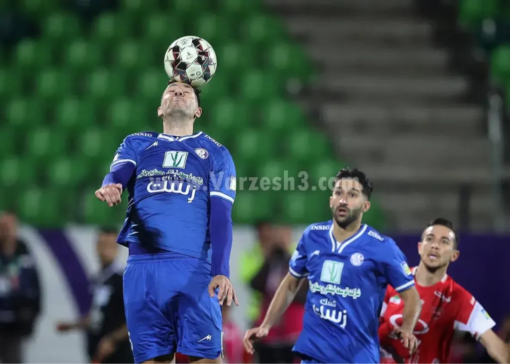 مدافع آبی‌ها از پرسپولیس هم اخطار نگرفت!