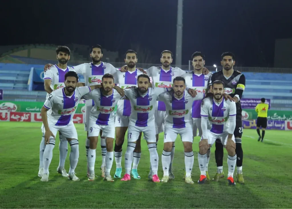 لیگ یک: سوغات سه امتیازی آریو از شیراز