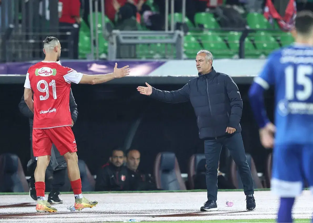 خسته نباشی سردار، هافبک پرسپولیس!