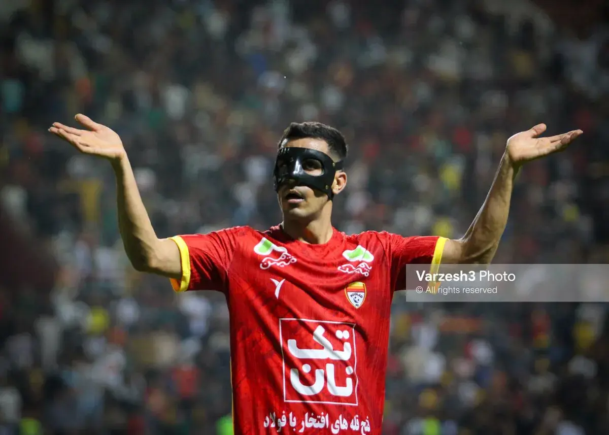 حتی نعمتی هم خشم فولادیها را کم نکرد