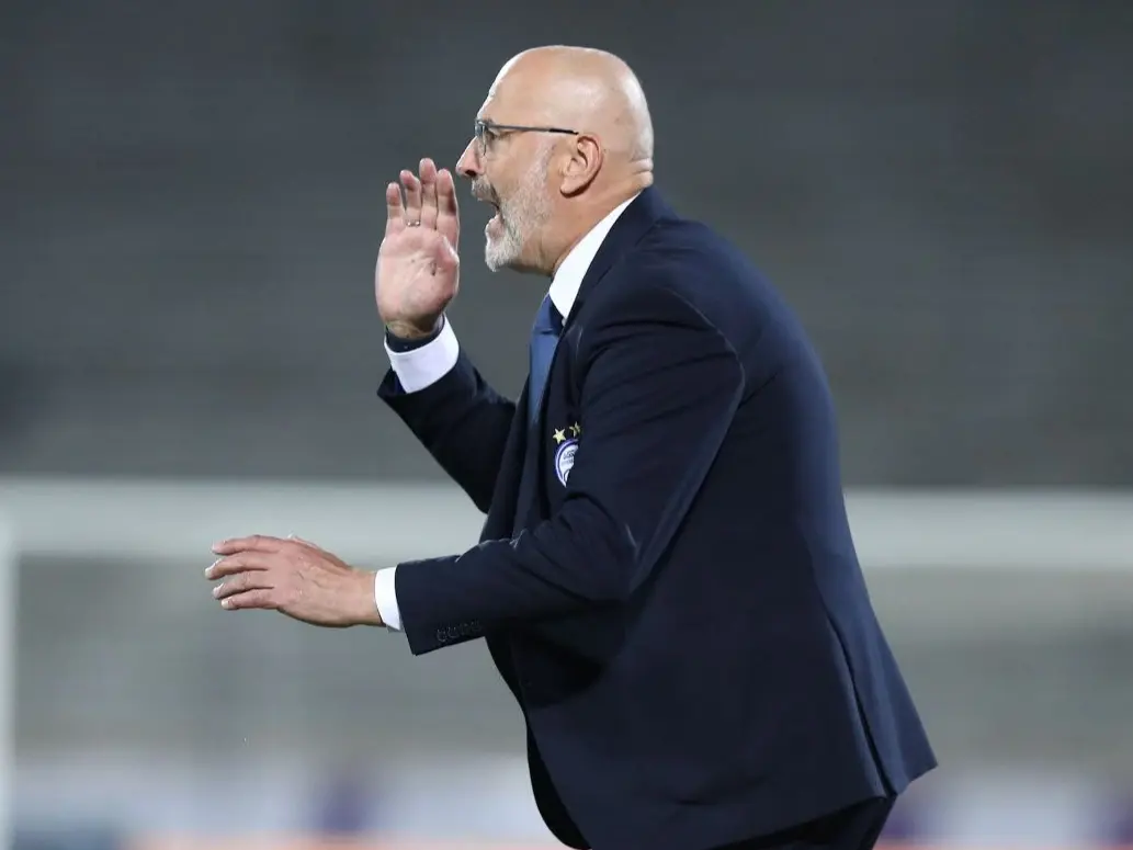 تکذیب شایعات: سرمربی استقلال تغییر نمی‌کند