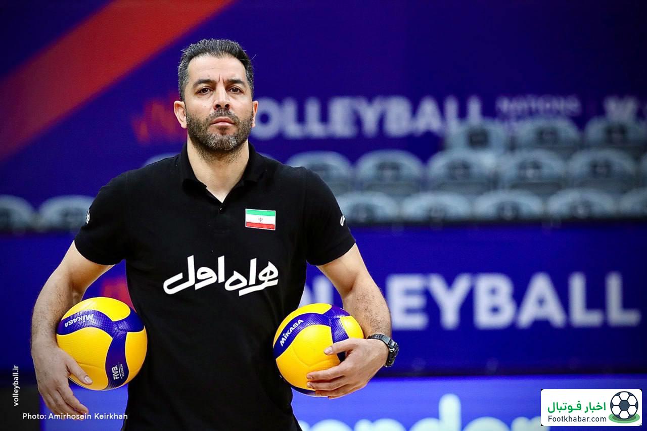 سرمربی والیبالی که با تراکتور و هوادارانش پز داد!