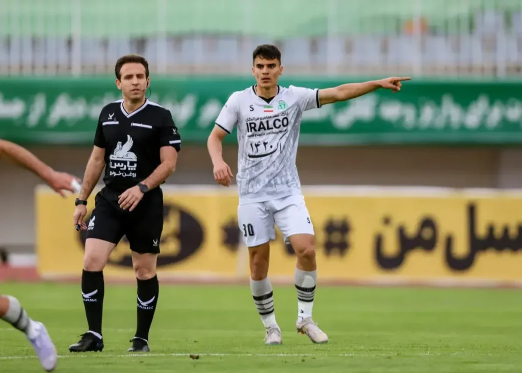 جوان‌های جدید حسینی مقابل سپاهان (عکس)