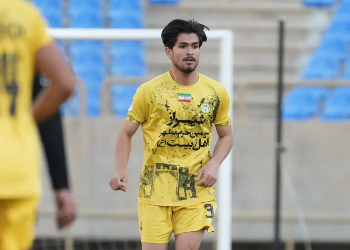 گام بزرگ فجر سمت لیگ برتر، شلیک به سبک کروس