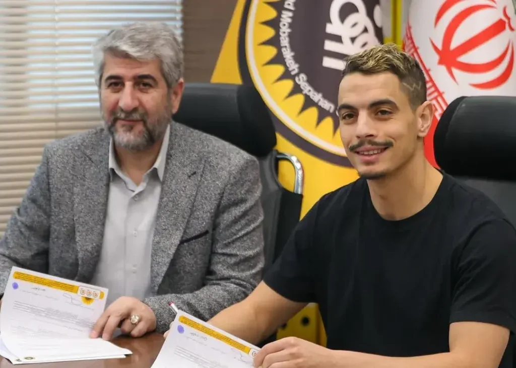 اولین بمب 1404 را سپاهان ترکاند (عکس)