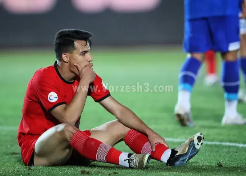 لحظه‌ای که سپاهان و پرسپولیس به لیگ برگشتند!