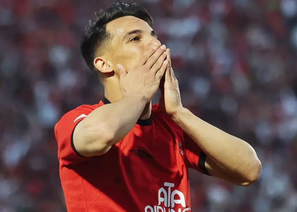 حسین‌زاده: خوشحالی نکردم، فقط بوسه به مادرم بود