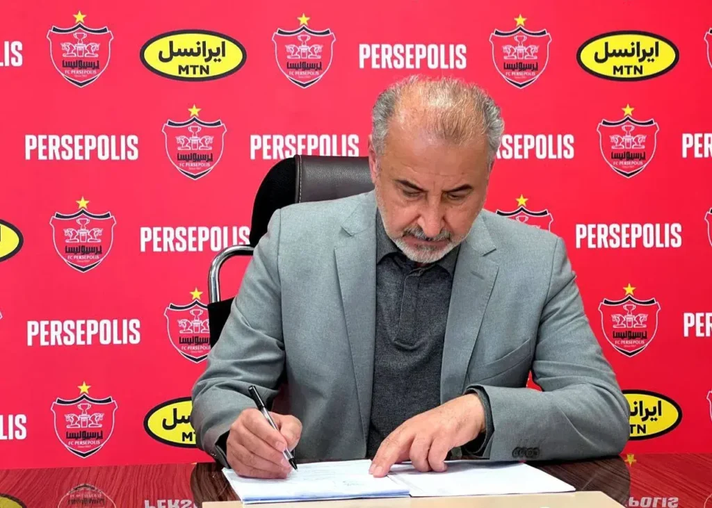 پاسخ به طرفداران ناراضی: ابرقویی انتخاب سرمربی  است/ درویش در محاصره تجمع رادیکال پرسپولیس