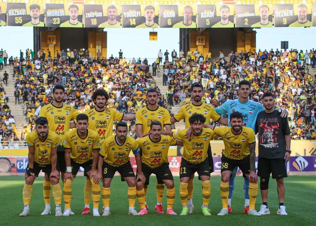 رابطه عاشقانه سپاهانی‌ها با لیموچی! (عکس)