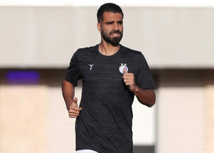 مرادمند بازی با هوادار را از دست داد