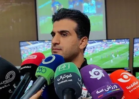 واکنش به قطع جنجالی مانیتور وی‌ای‌آر در اهواز