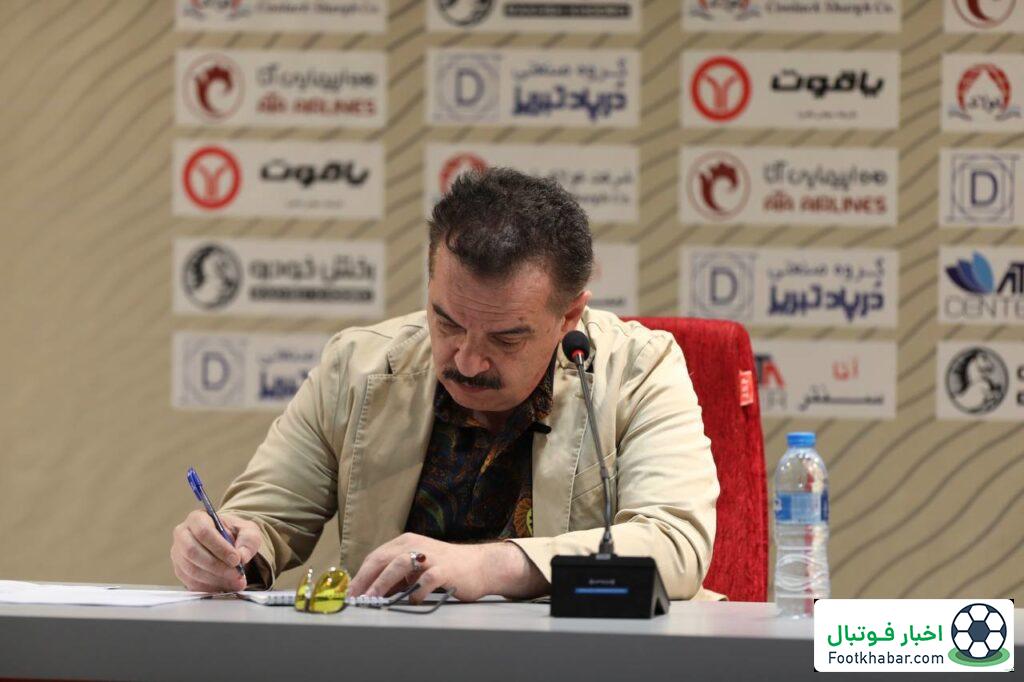 هشدار مهم زنوزی در آستانه قهرمانی تراکتور