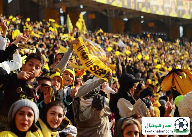 حضور کودکان پرسپولیسی در استادیوم رایگان شد