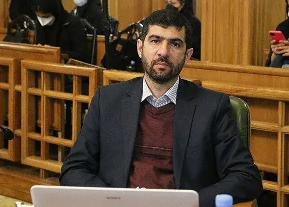 انصراف یک‌ نفر از رقابت مدیریت پرسپولیس!