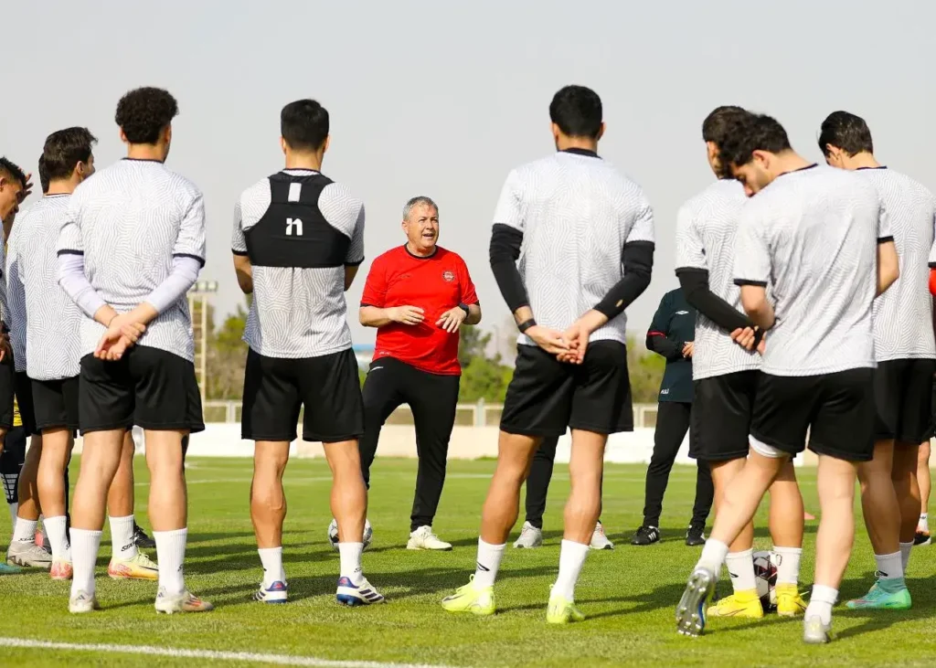 تراکتور در قزوین نه سرمربی دارد، نه سرپرست!