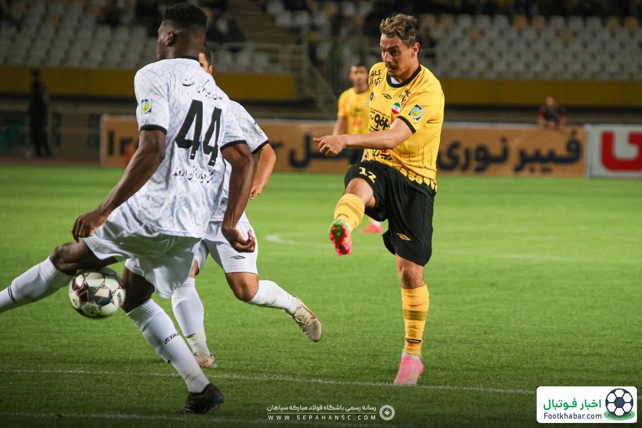 بنیدر یک پا اصفهانی شد! (عکس)