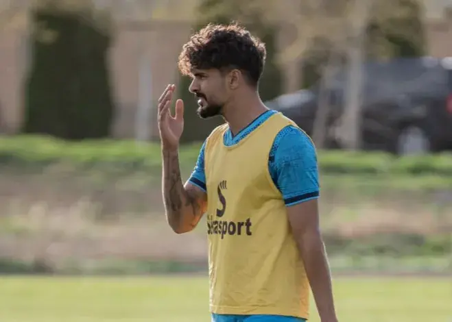 فرار سریع نوروزی از جمع غایبان