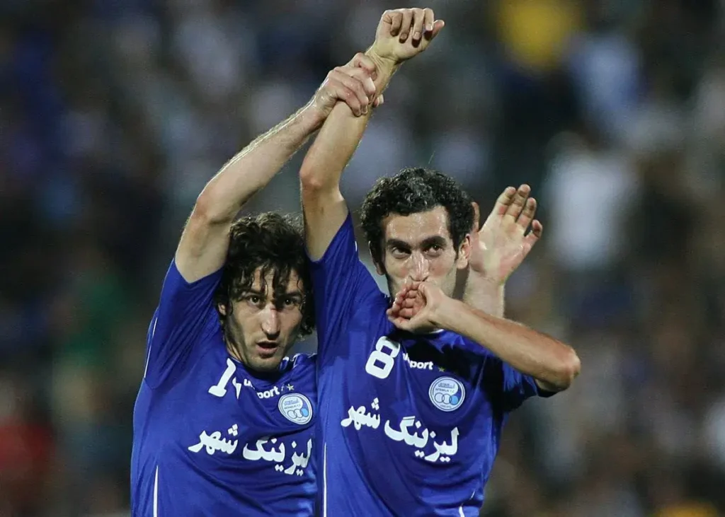 جدال‌ مغزهای متفکر دهه 80 و 90 استقلال!