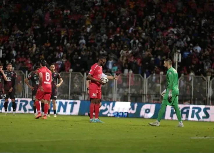 کوین یامگا در لیگ 24: روبرتو باجو!